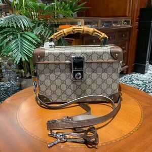 N16 Slightly Used Limited Version Gucci Global Trotter Bag Classic Bamboo